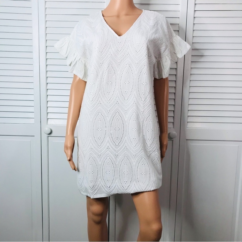 New MARIE OLIVER Andi Ruffle White Eyelet Dress Size Small